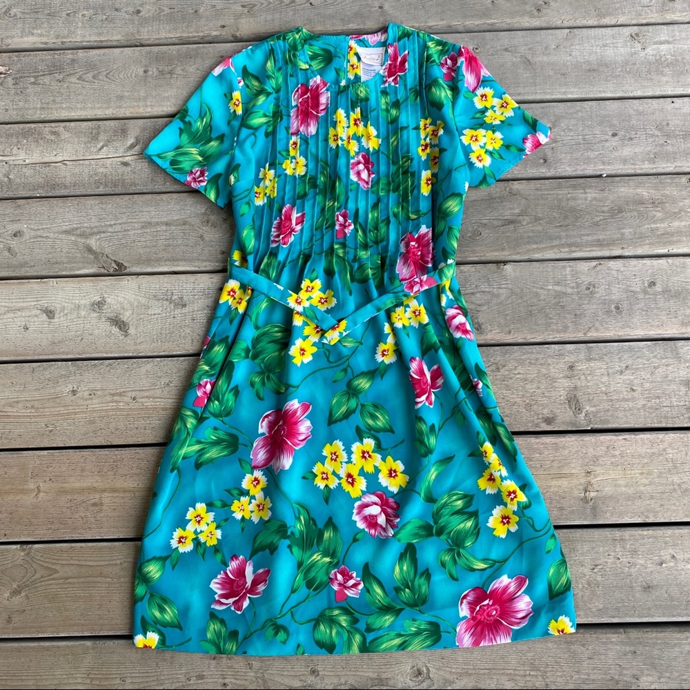 Vintage Tradition Floral Dress